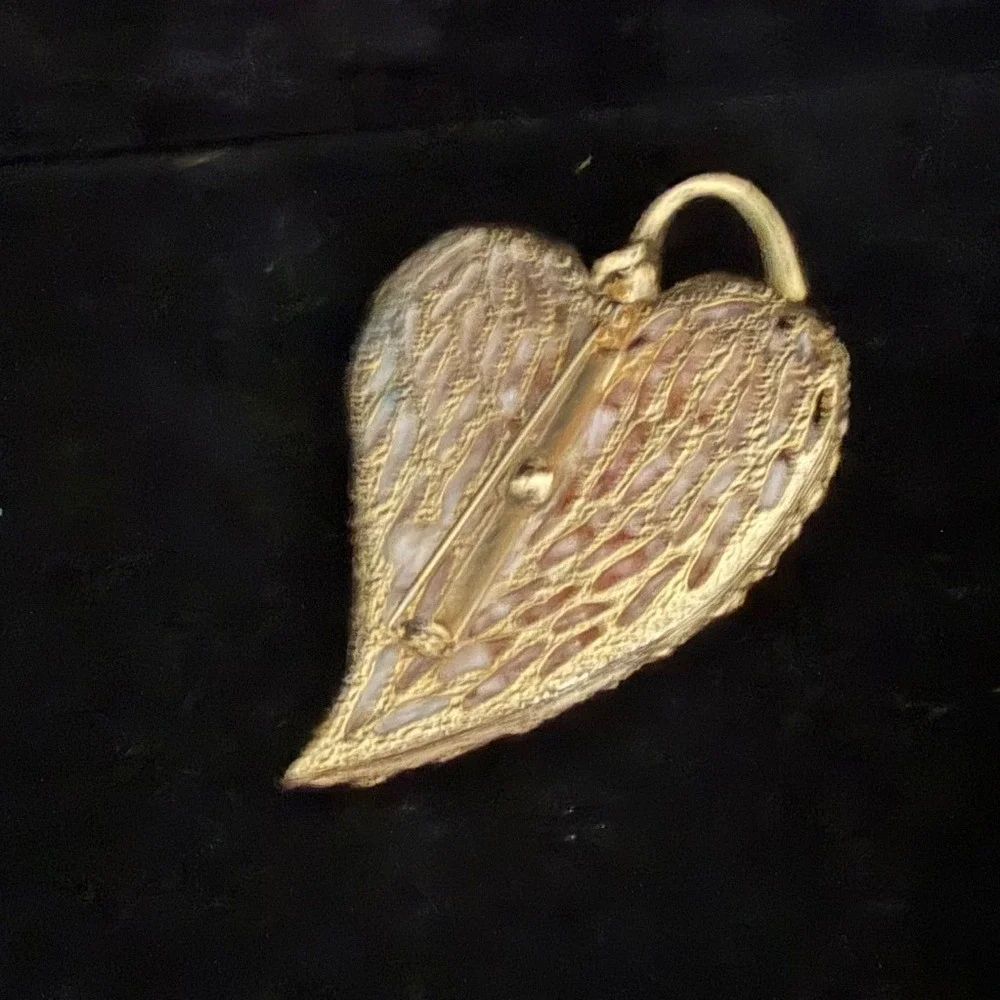 N/A vintage heart